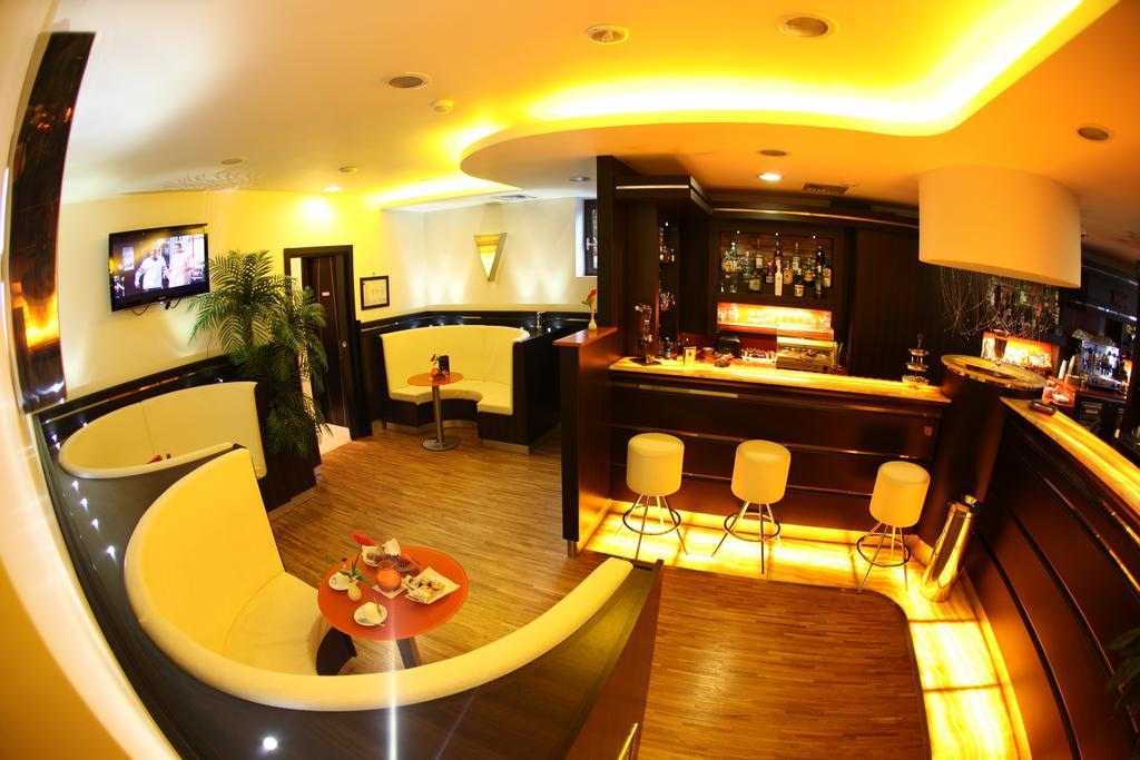 Hotel Vogue 리콜라 외부 사진